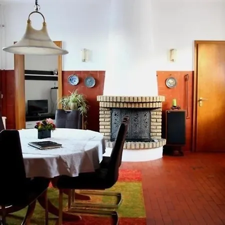 Denkmalgeschuetzte De Velde-villa